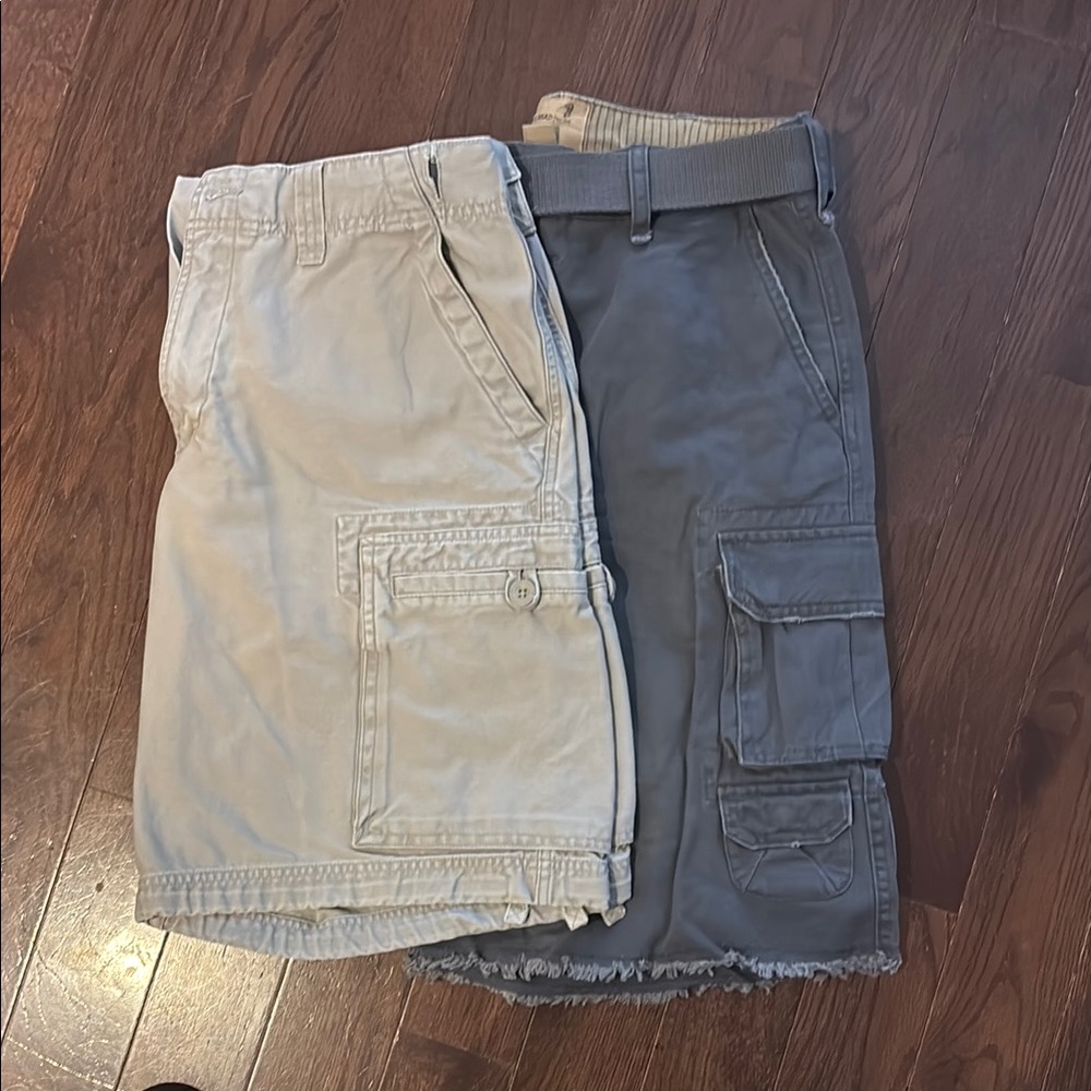 Men's Gray and Tan Cargo Shorts